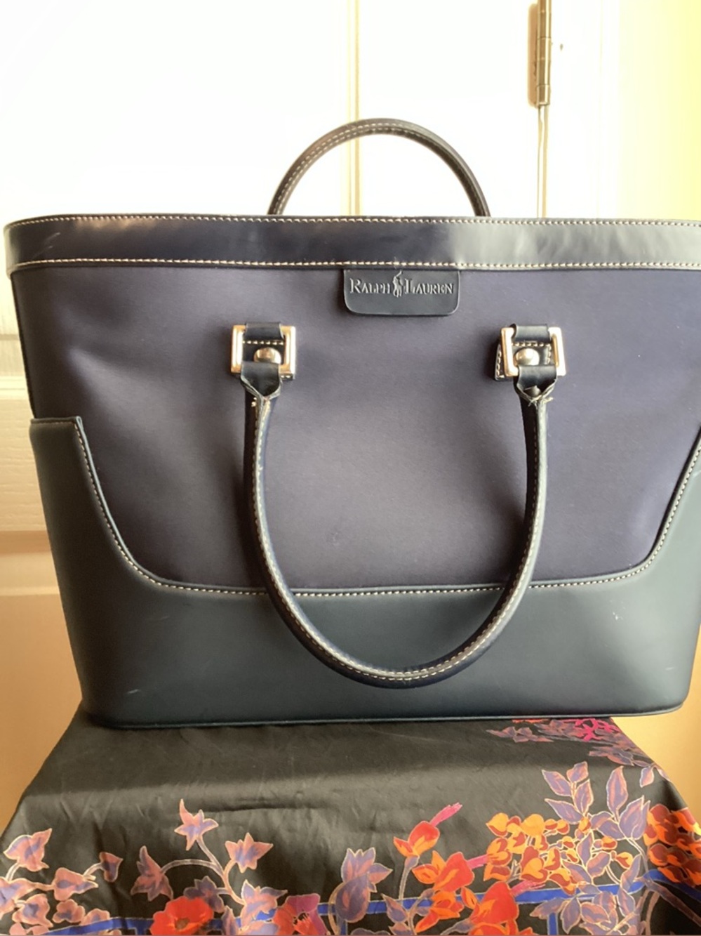 Ralph Lauren Navy nylonStructured Tote bag bucket style